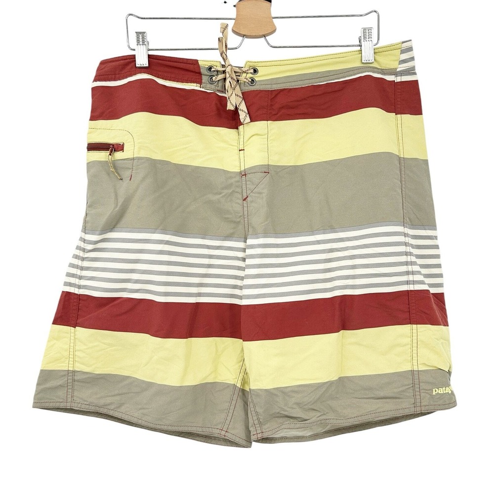 Patagonia Mens‎ Striped Colorblock Gorpcore Board Shorts Swim Trunks Size 35